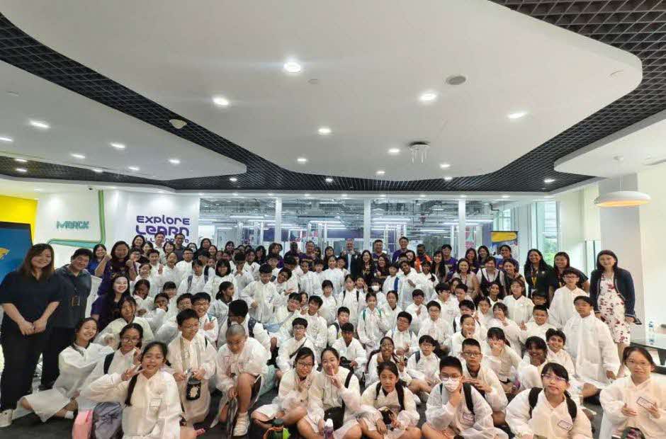 When primary school students enter an industry giant’s Curiosity Labs