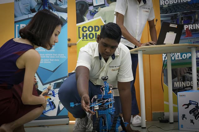 Watch: Fuchun Secondary School’s innovations in science and technology