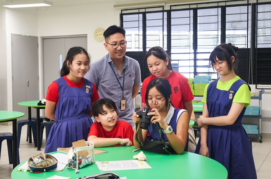 Junior_OSC_CHIJPrimaryToaPayoh_NgChiaoRaeAndrea_ElysseChew_TanAiLiNatalie_4 - Loh Yi Hui.jpg