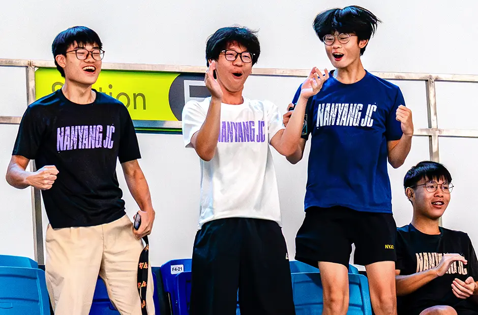 Youth_OSC_NanyangJuniorCollege_MyronNeHtutWin_LeeZhuoXi_TanYuTing_2 - James Ooi.jpg