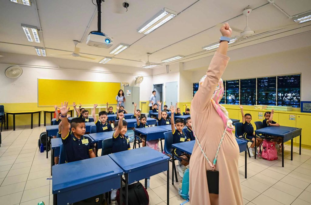 6_In-pictures-First-day-of-school-moments_Sembawang_Pri_P1-1024x675.jpg